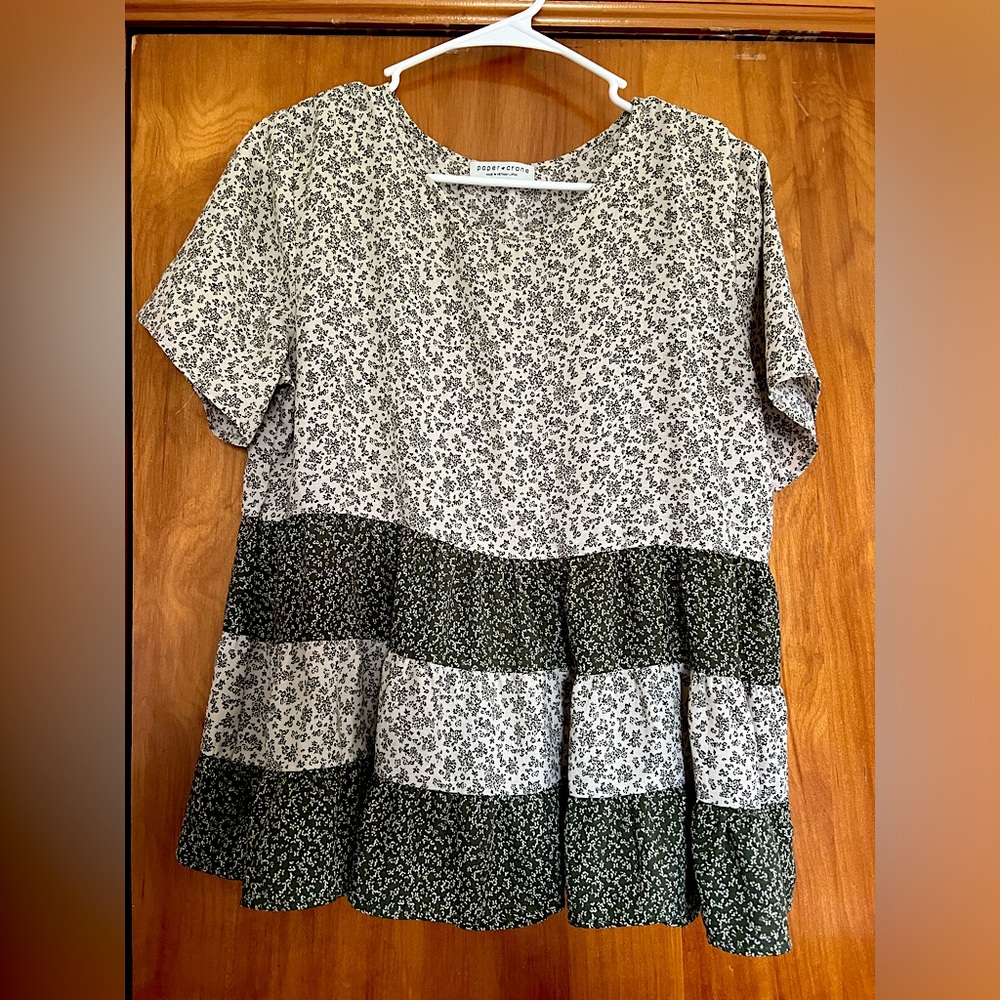 Floral top with tiered ruffles